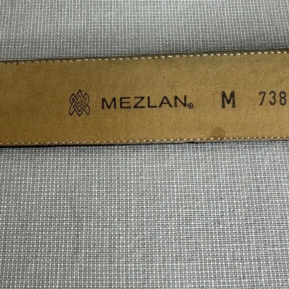 Mezlan perforated leather belt - Picture 5 of 13
